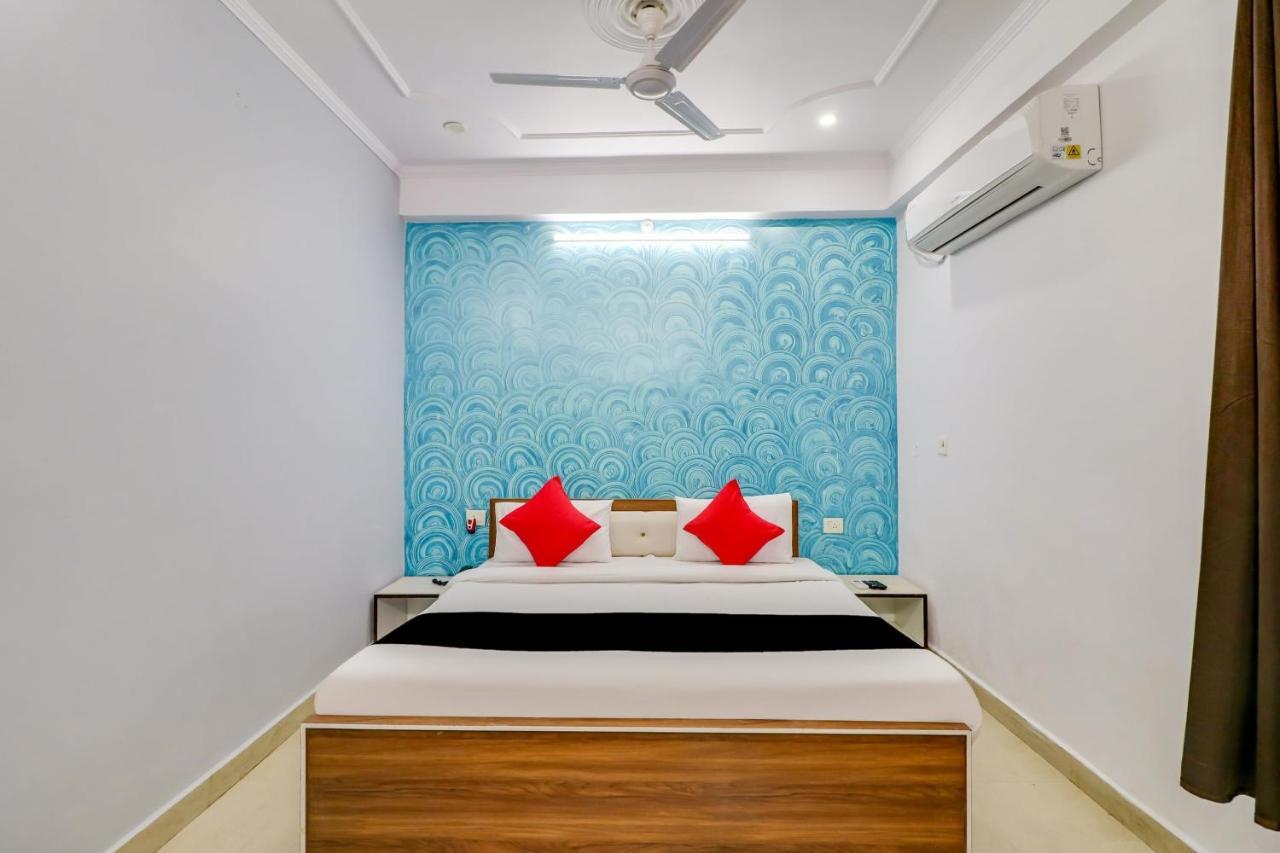 Super Oyo Capital O Heritage House Colonelganj Exterior foto